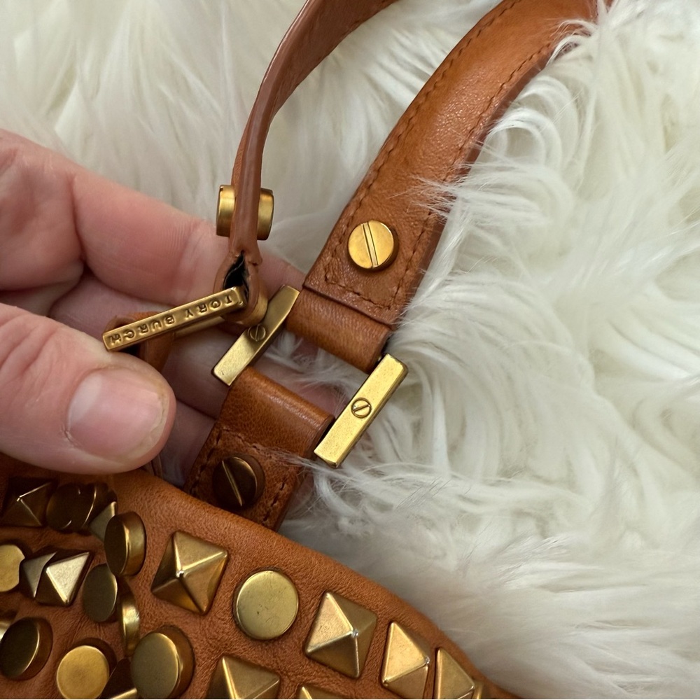 TORY BURCH Tan Studded Linden Leather Tote Bag - Picture 4 of 8